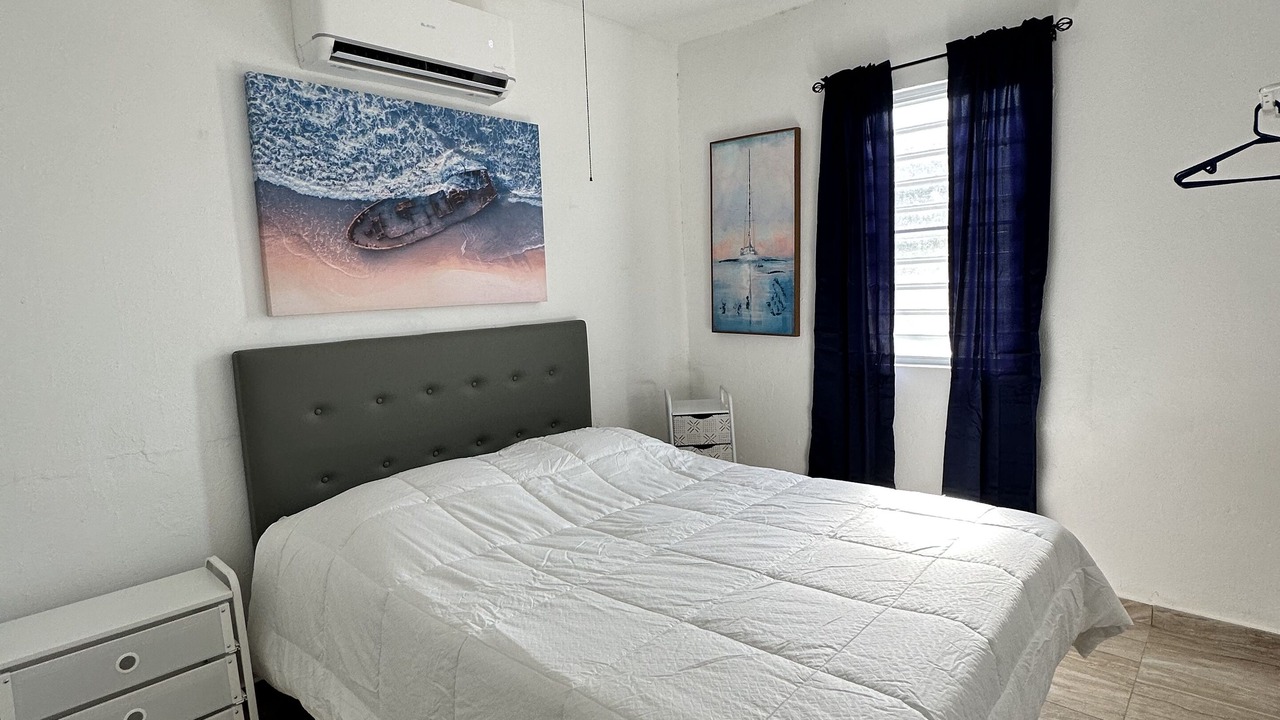 Photo of Bedroom in Salinas