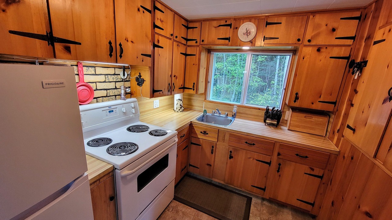 Photo of Kitchen in Gaetz Brook
