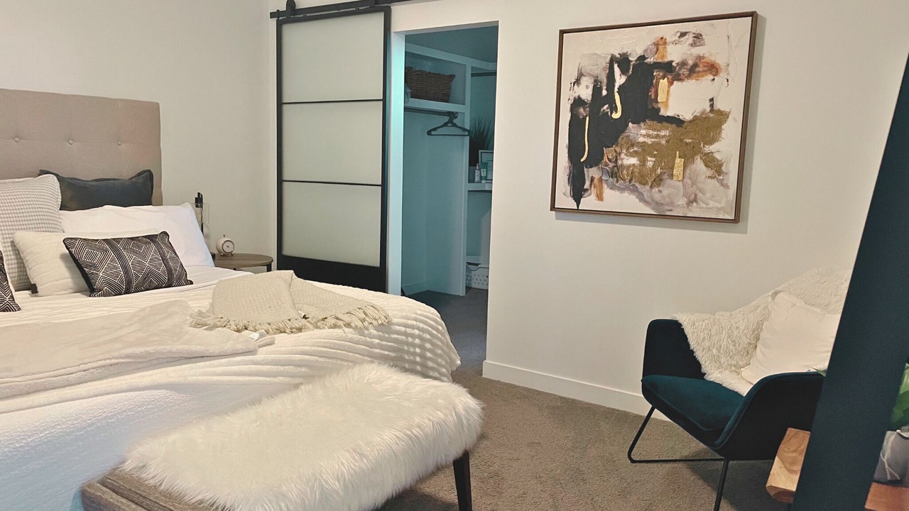 Photo of Bedroom in North Central Edmonton