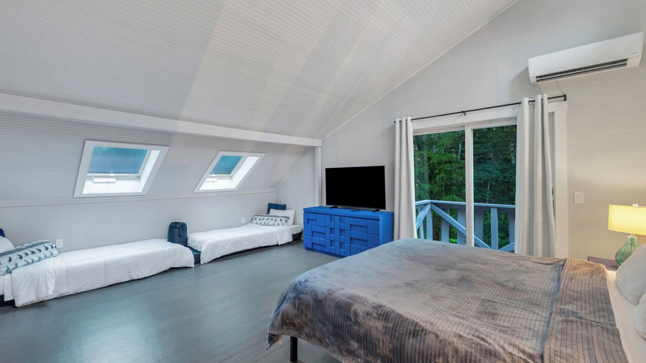 Photo of Bedroom in Mattituck