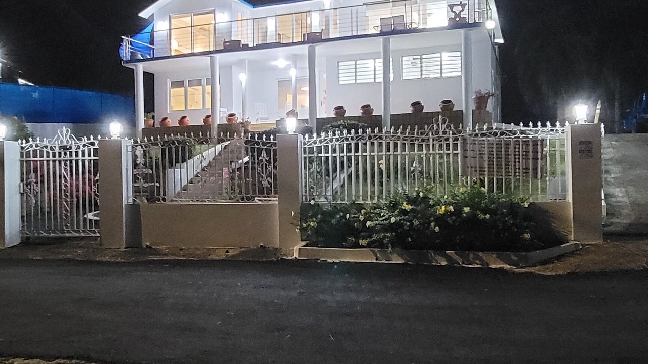 Photo of Others in Mameyes II