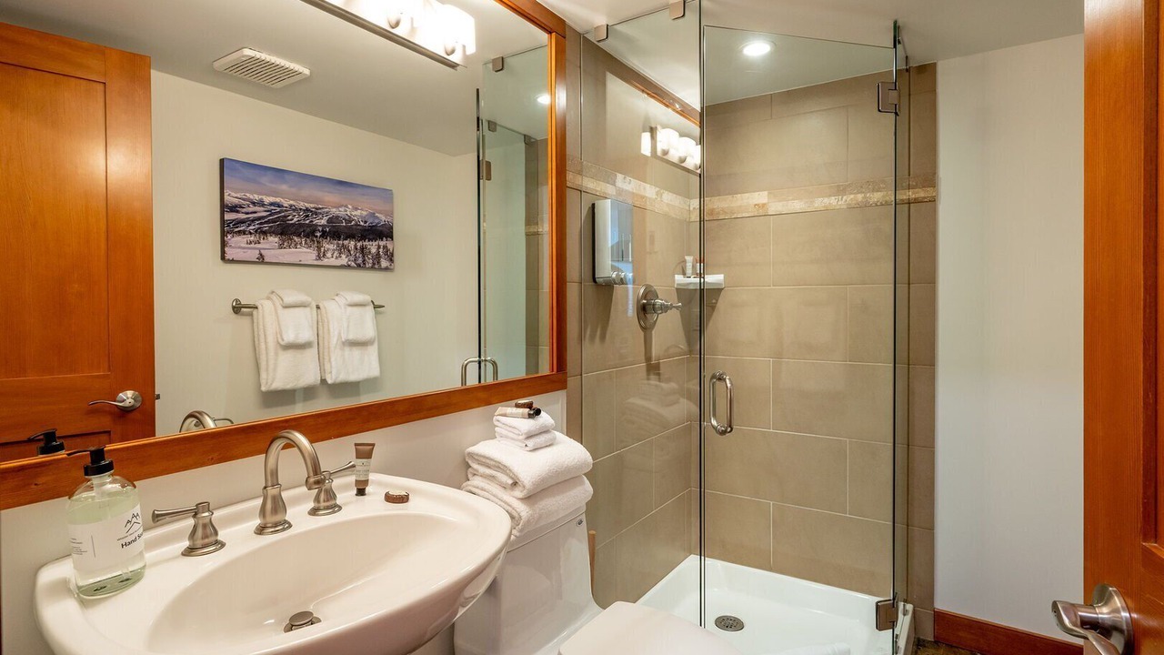 Photo of Bathroom in Blueberry Hill