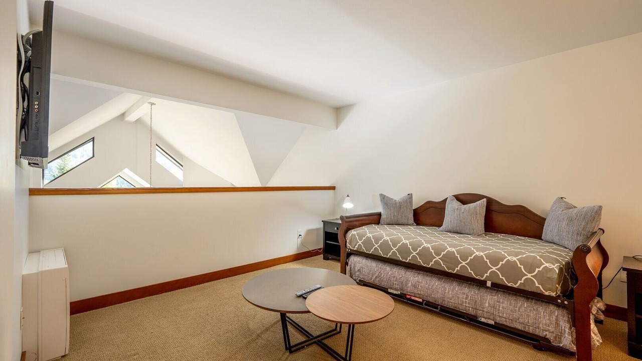 Photo of Bedroom in Blueberry Hill