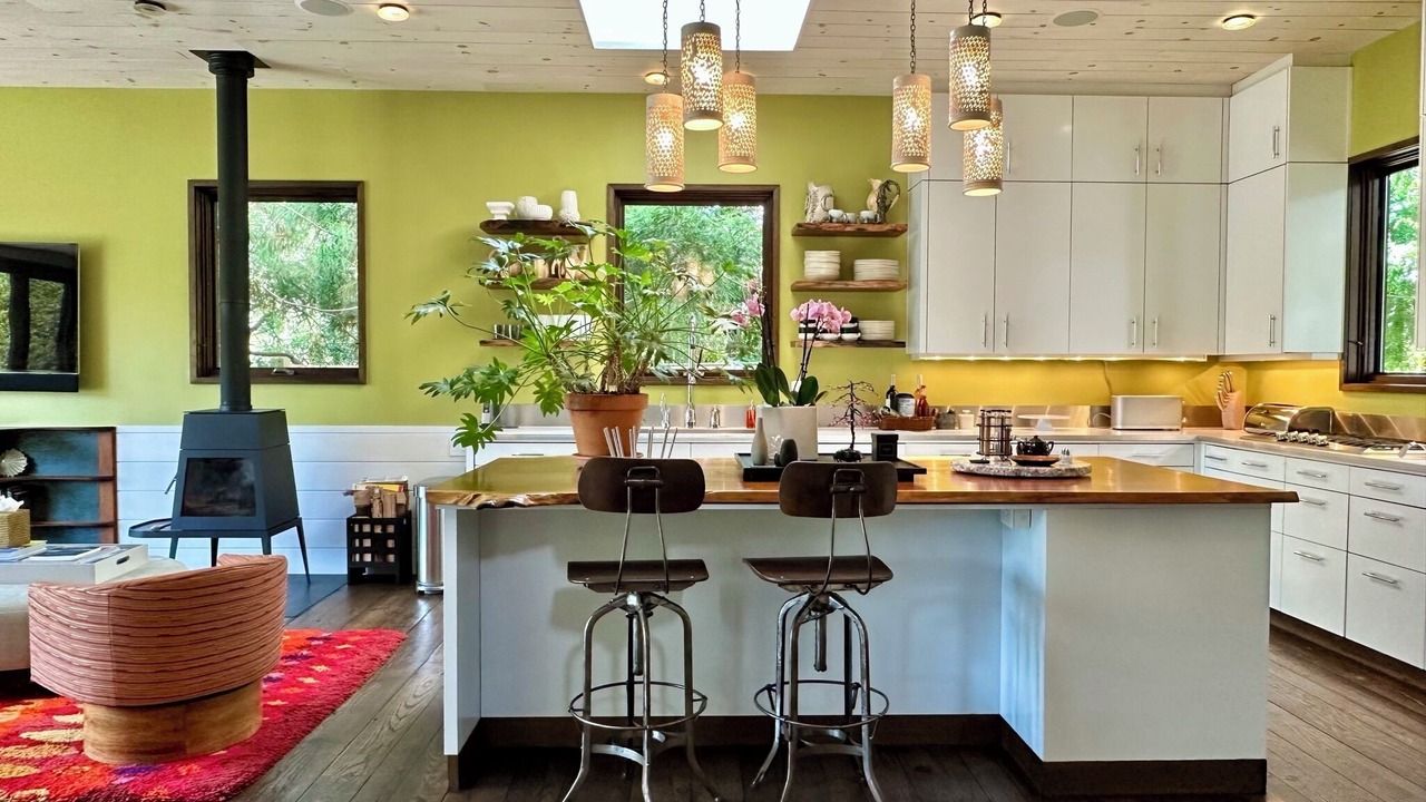 Photo of Kitchen in Amagansett Dunes
