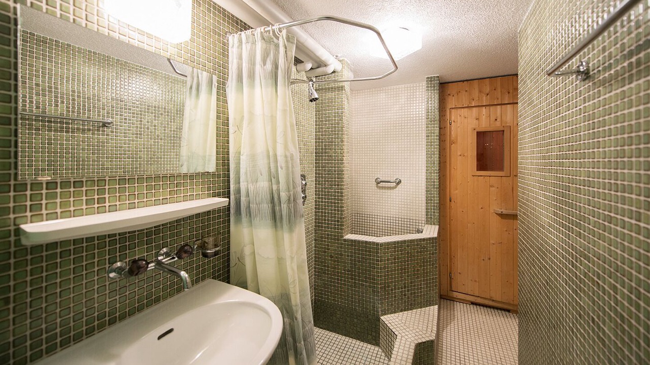Photo of Bathroom in Davos