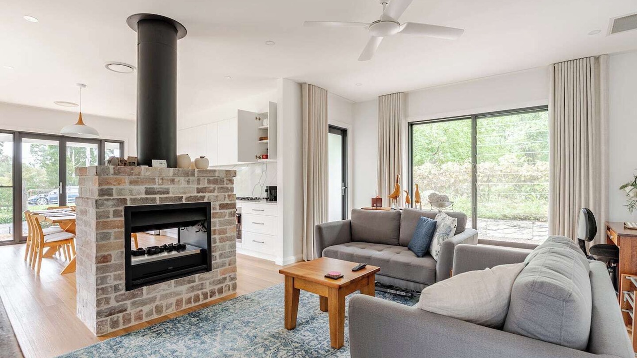 Photo of Livingroom in Galston