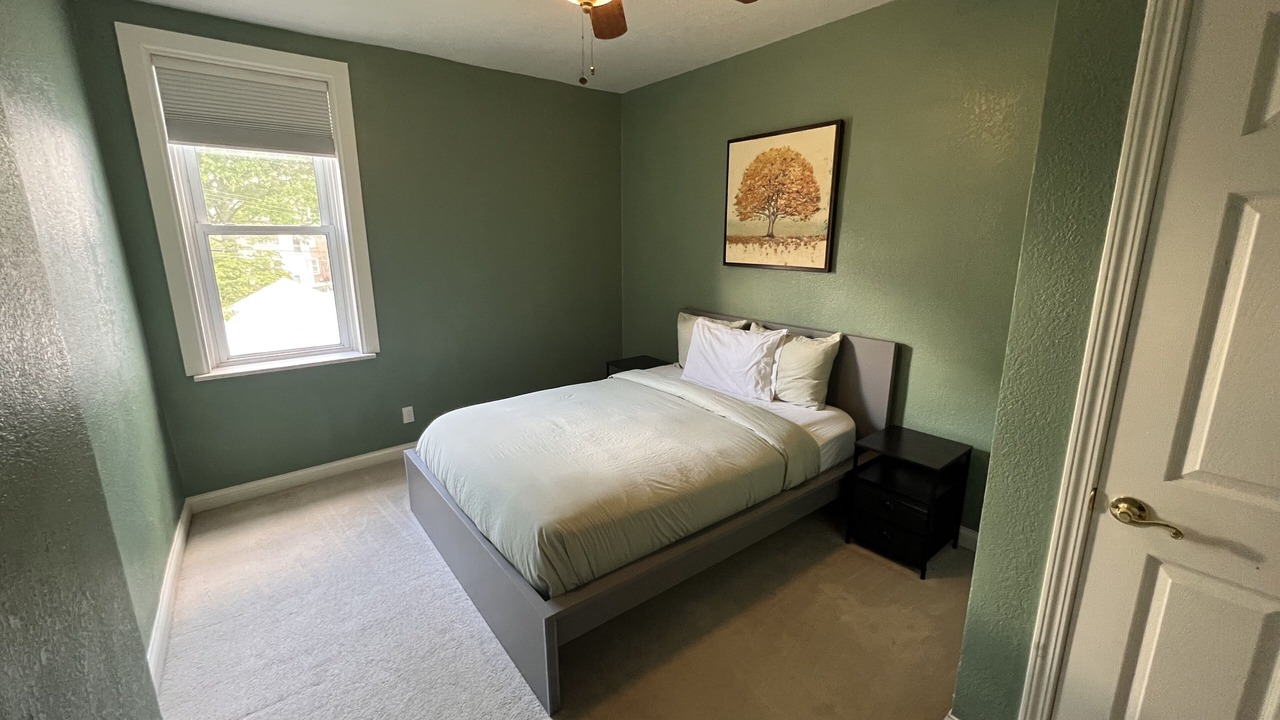 Photo of Bedroom in Southwest Garden