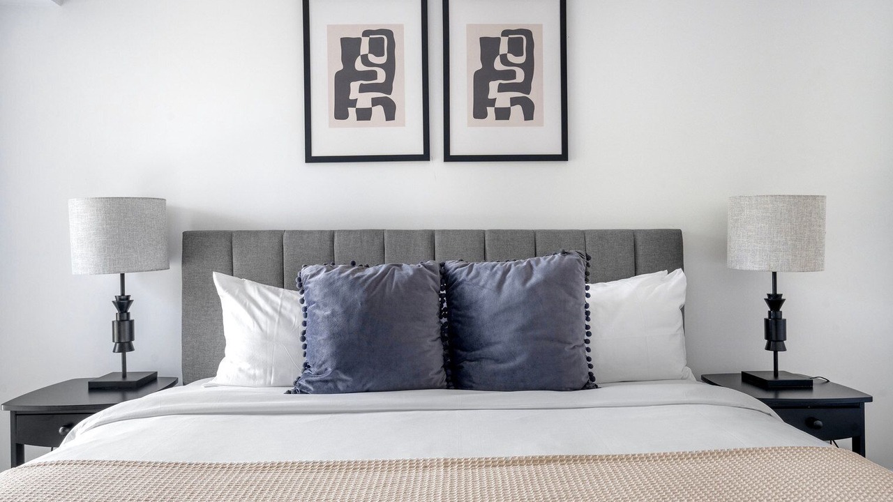 Photo of Bedroom in Sharon Heights