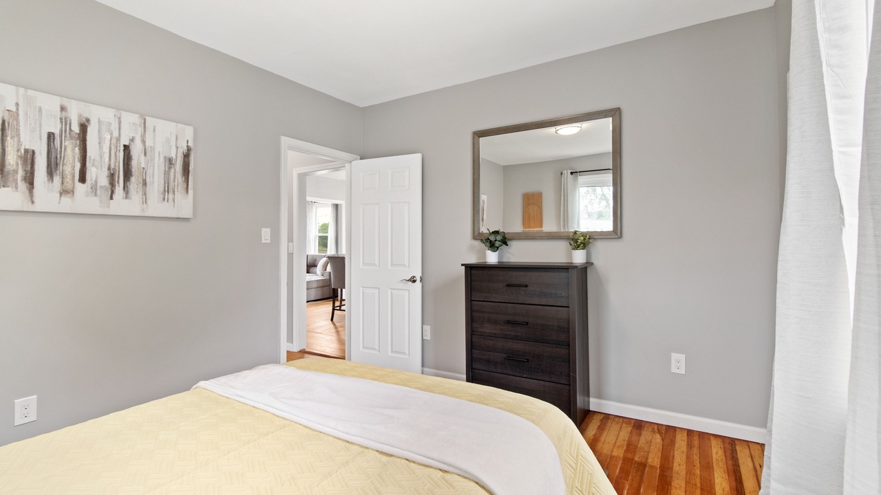 Photo of Bedroom in Bristol