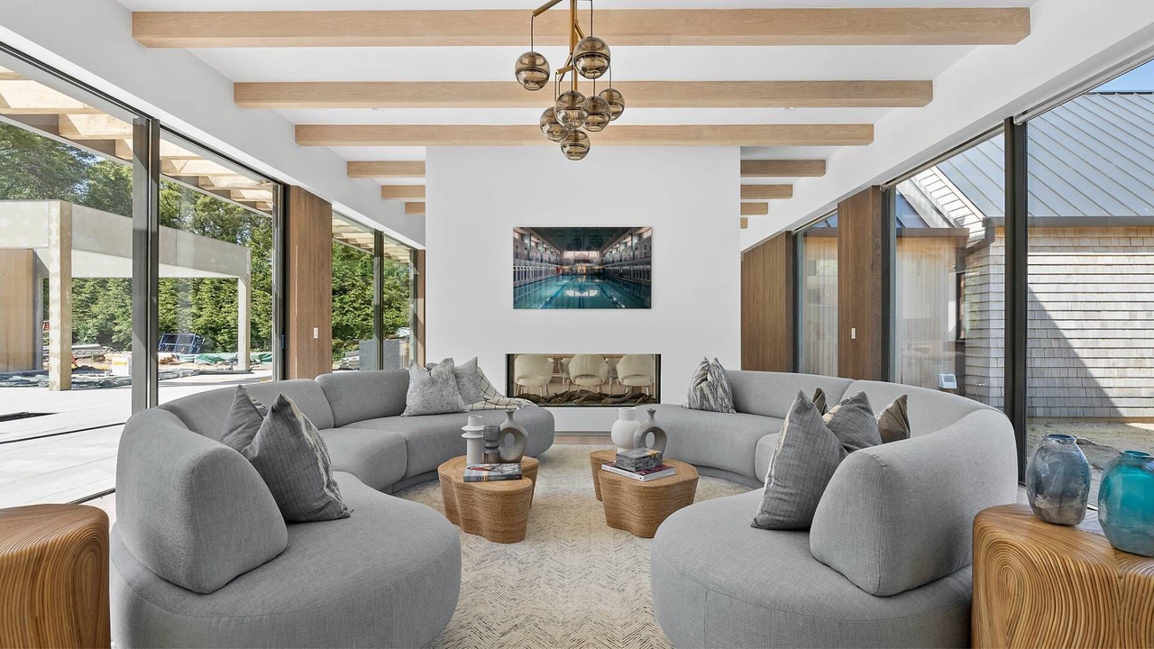 Photo of Livingroom in North Haven