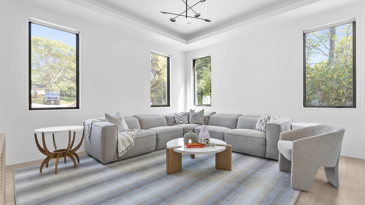 Photo of Livingroom in North Haven