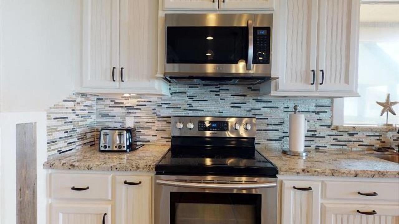 Photo of Kitchen in Crystal Beach