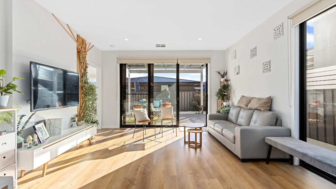 Photo of Livingroom in Throsby