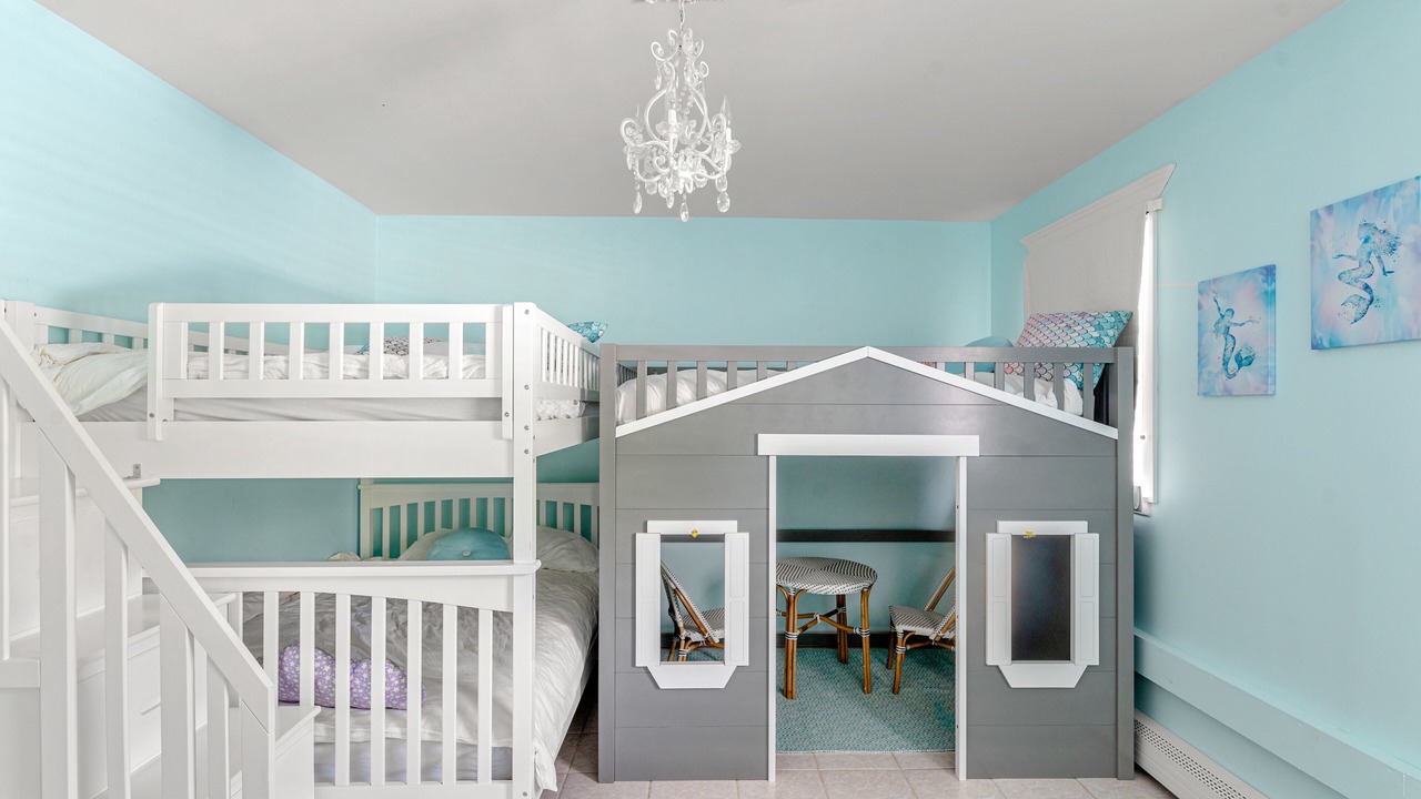 Photo of Bedroom in Orient Point