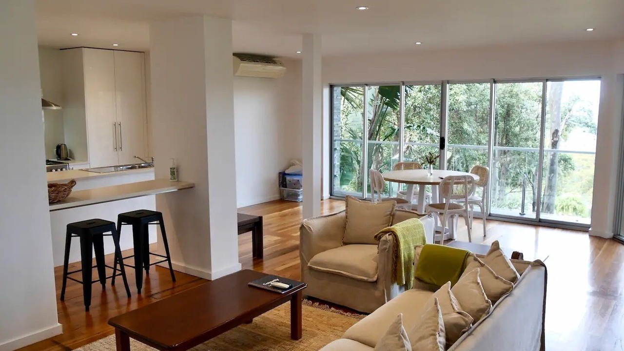 Photo of Livingroom in Newport