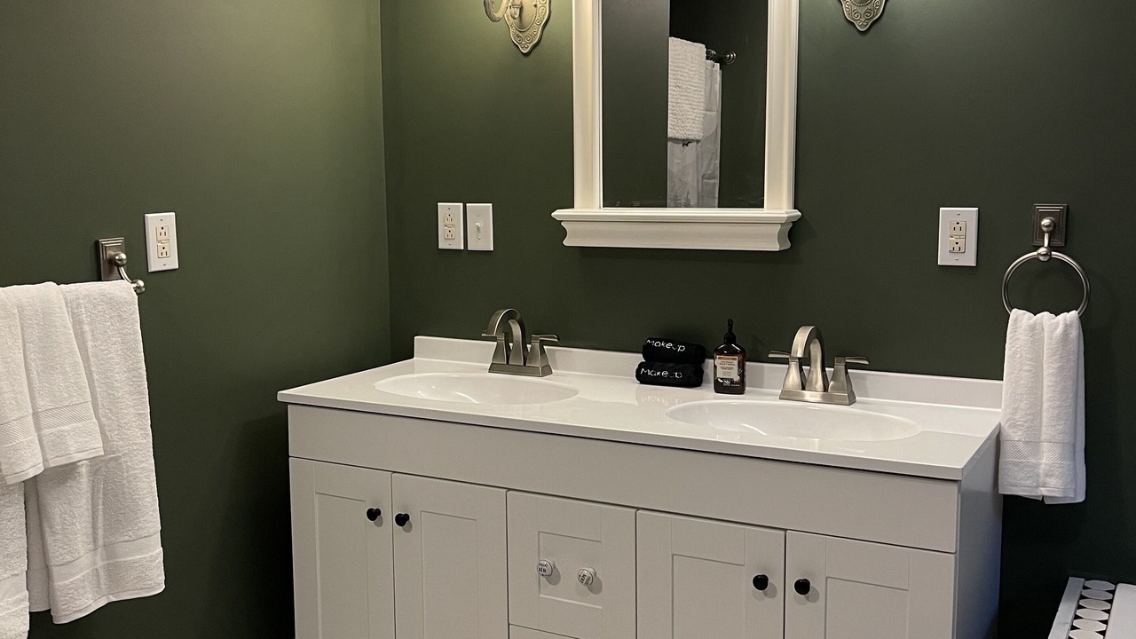 Photo of Bathroom in Wadhams