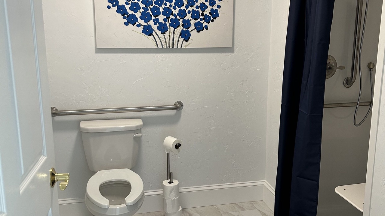 Photo of Bathroom in Gettysburg