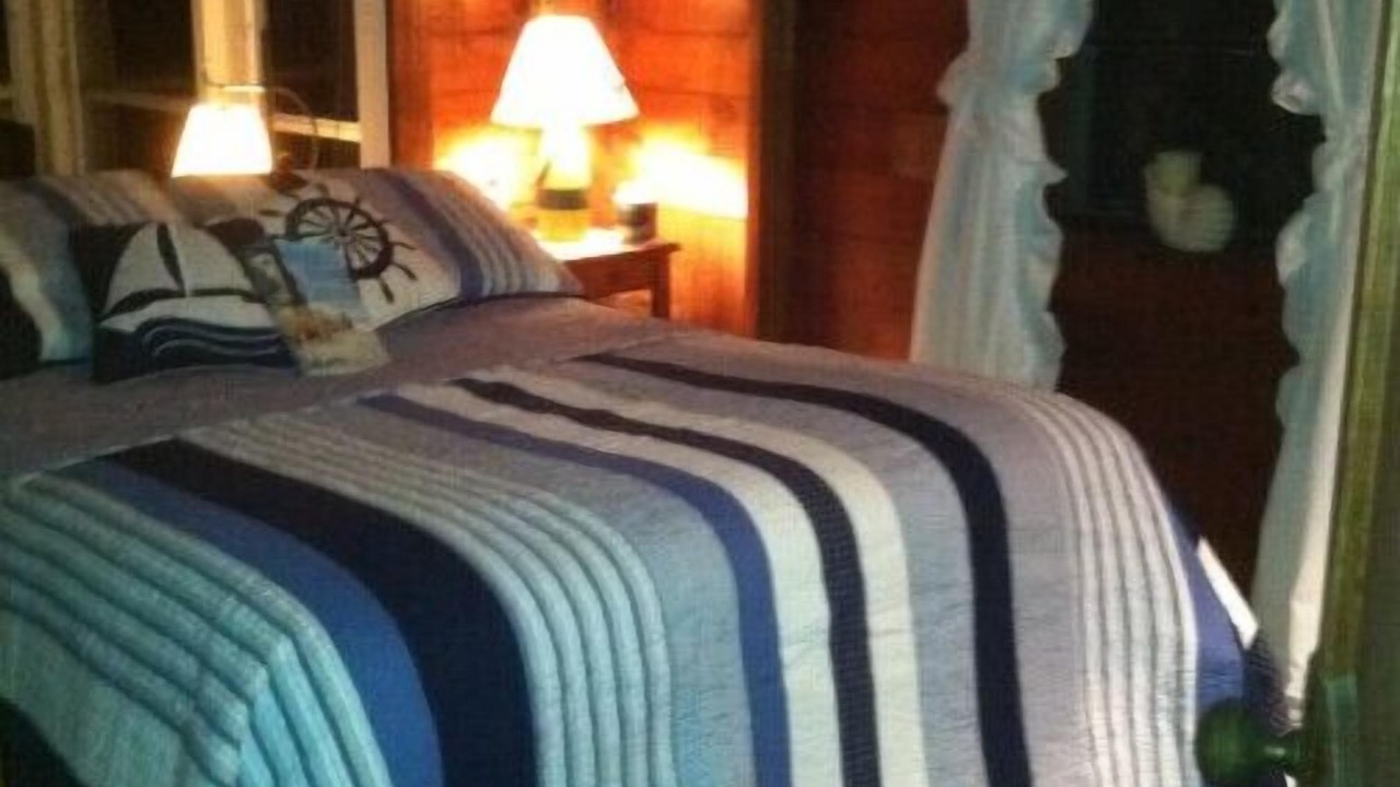 Photo of Bedroom in Melrose