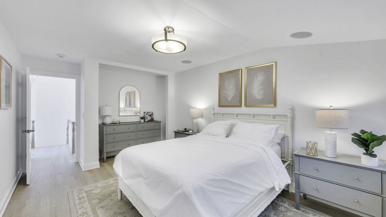 Photo of Bedroom in Beach Hampton