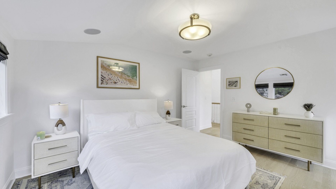 Photo of Bedroom in Beach Hampton