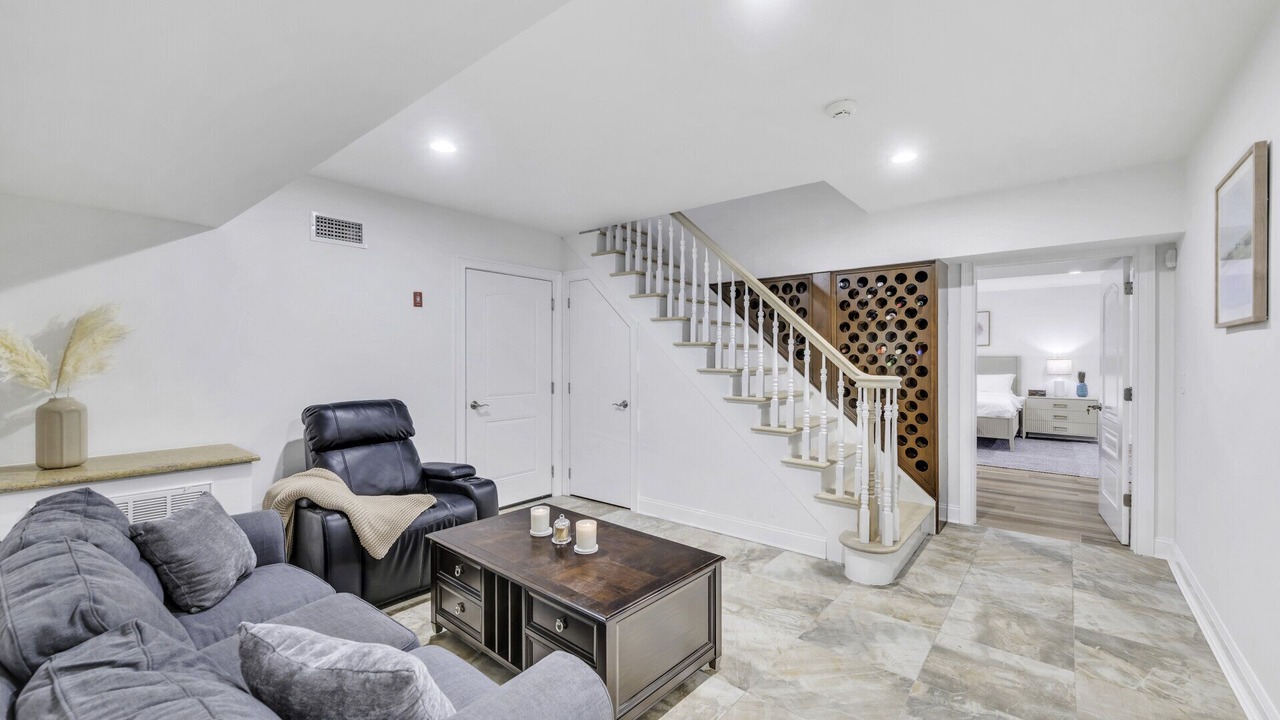 Photo of Livingroom in Beach Hampton