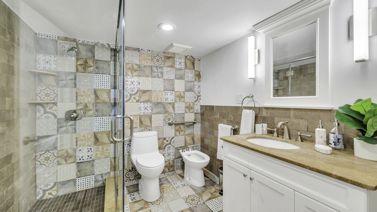 Photo of Bathroom in Beach Hampton