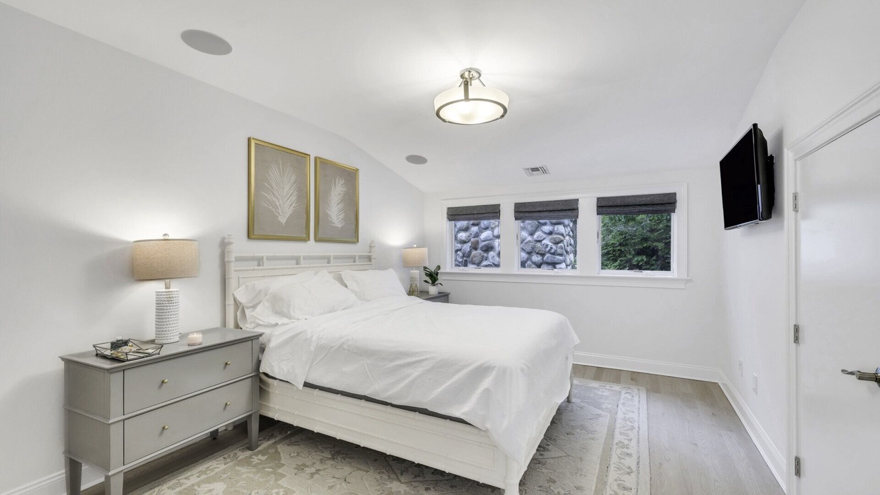 Photo of Bedroom in Beach Hampton