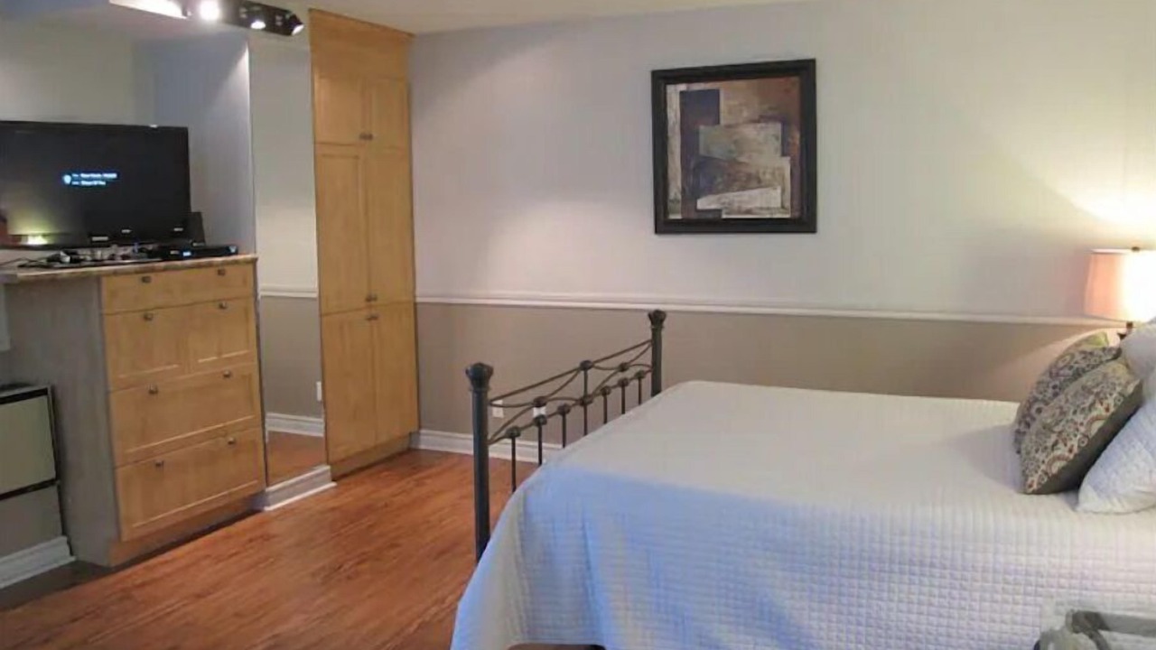 Photo of Bedroom in Shaughnessy Village