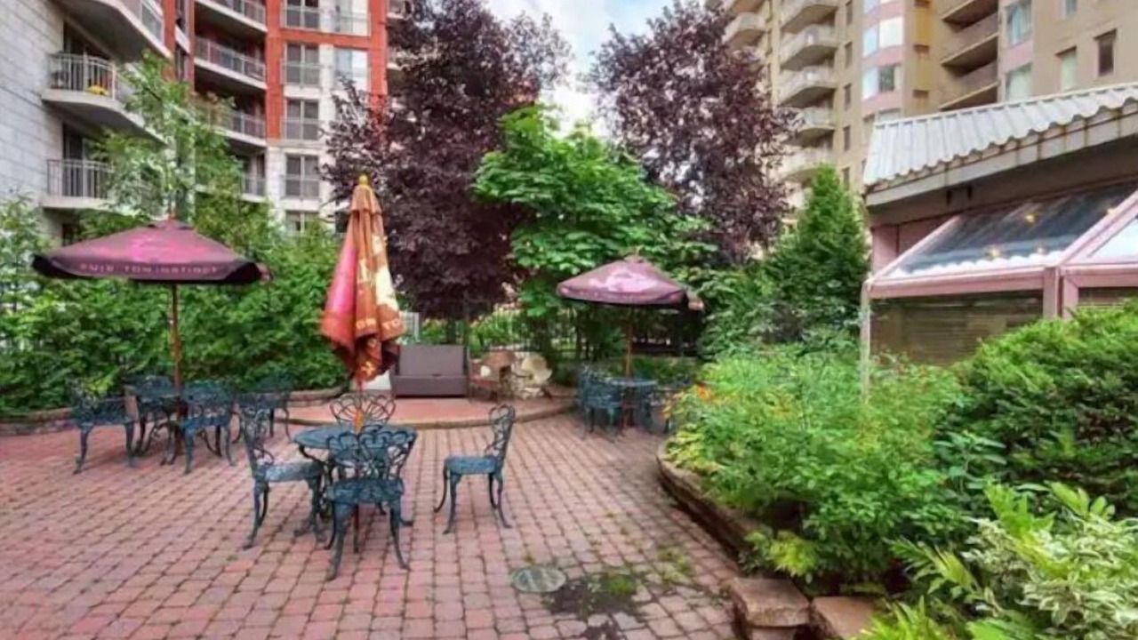 Photo of Outdoor in Shaughnessy Village