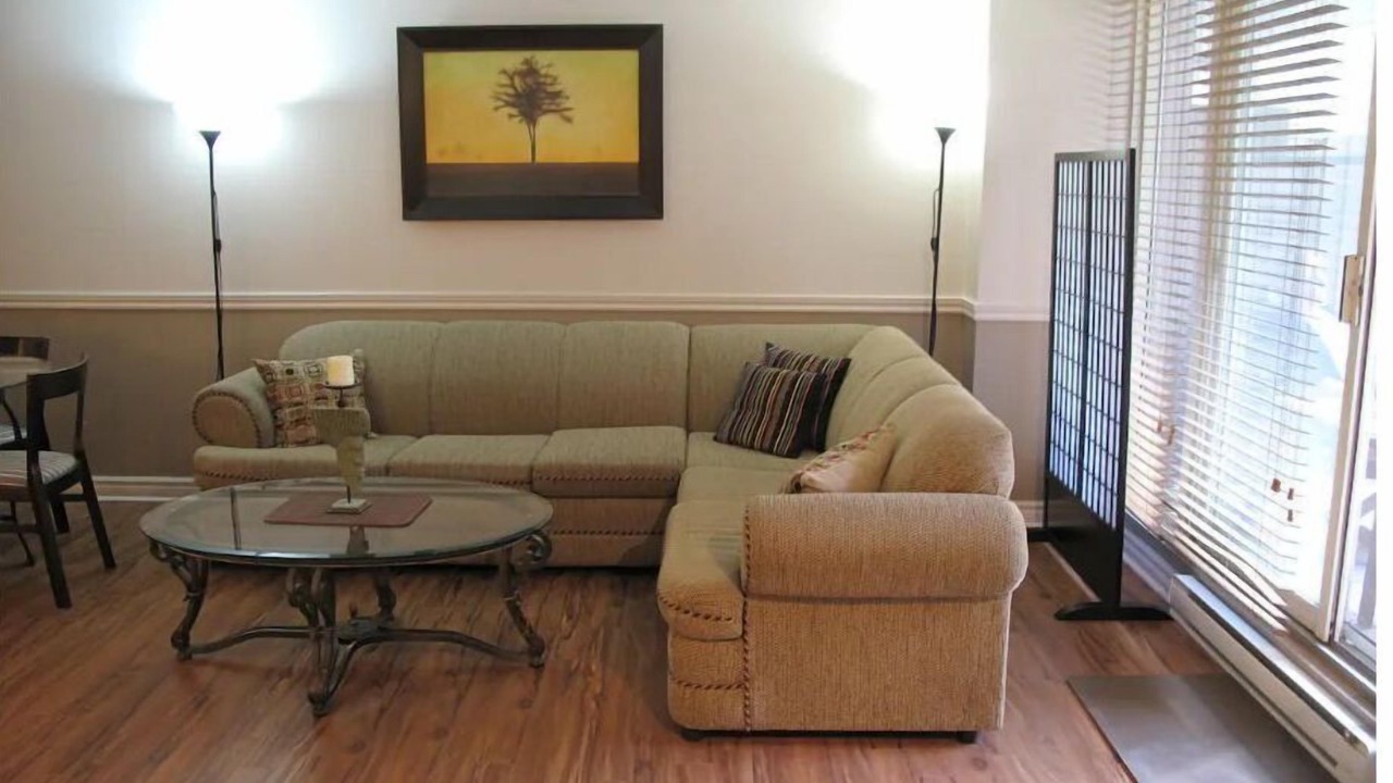 Photo of Livingroom in Shaughnessy Village
