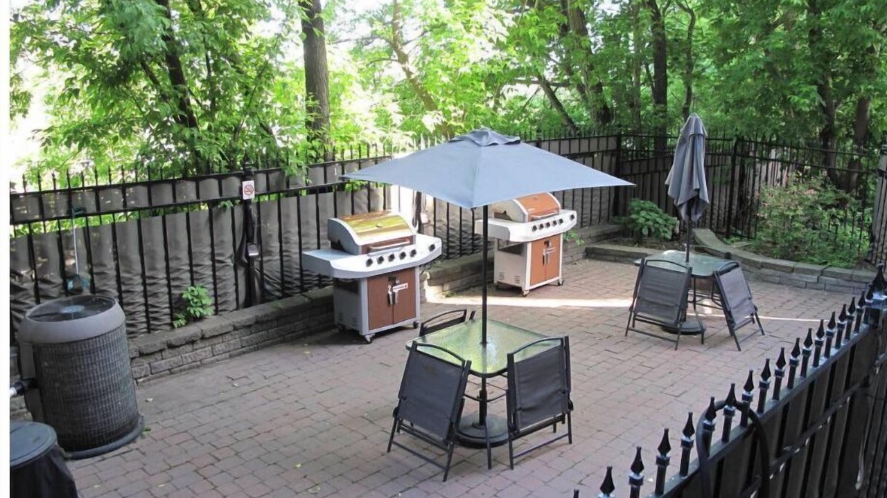 Photo of Outdoor in Shaughnessy Village