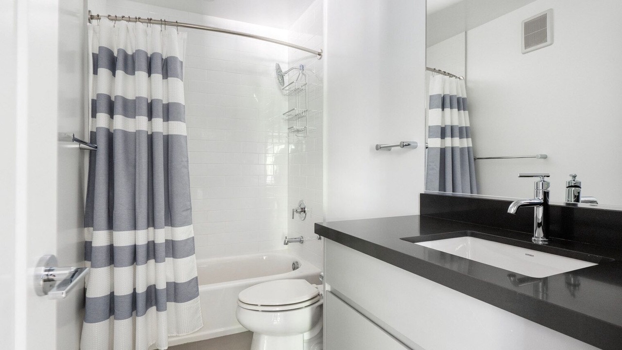 Photo of Bathroom in Sharon Heights