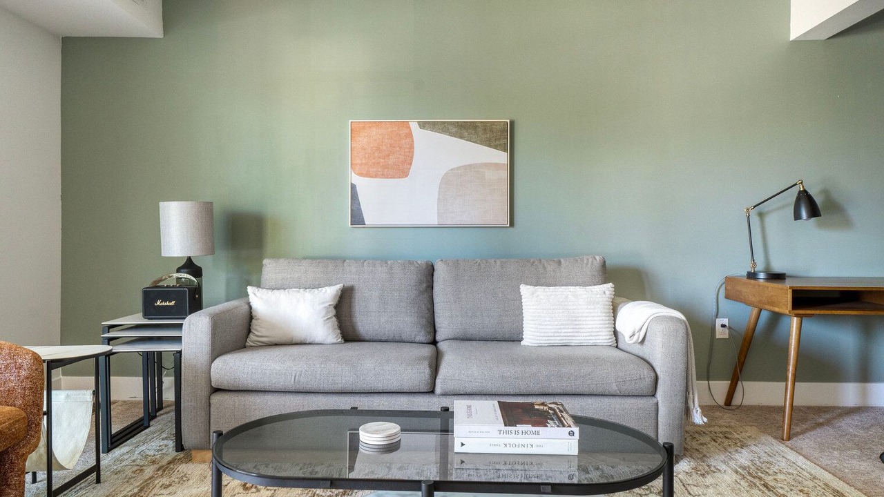 Photo of Livingroom in Sharon Heights