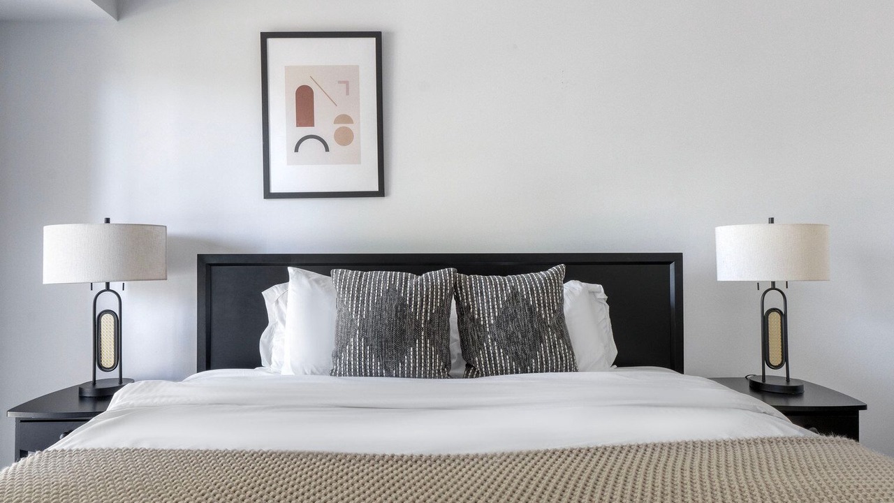 Photo of Bedroom in Sharon Heights