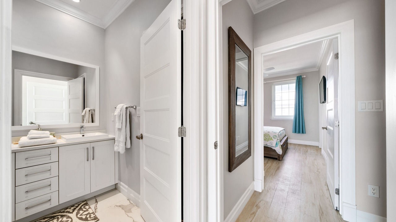 Photo of Bedroom in Palm Cay