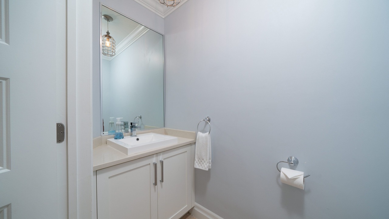 Photo of Bathroom in Palm Cay