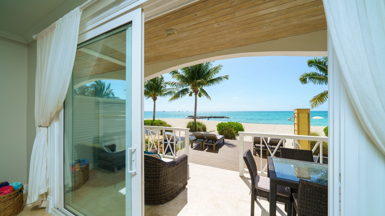 Photo of Patio Balcony in Palm Cay