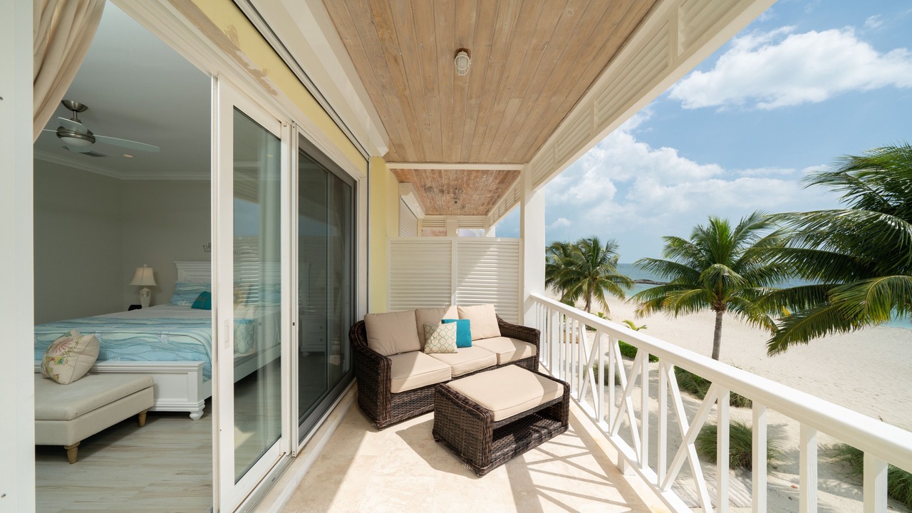 Photo of Bedroom in Palm Cay