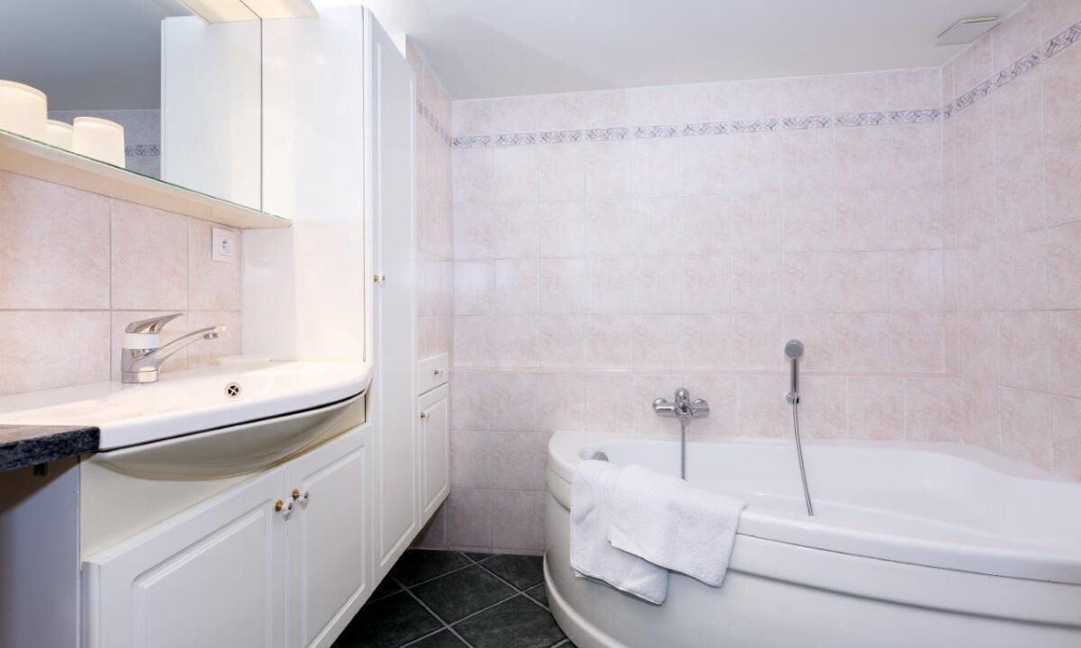 Photo of Bathroom in Chambery