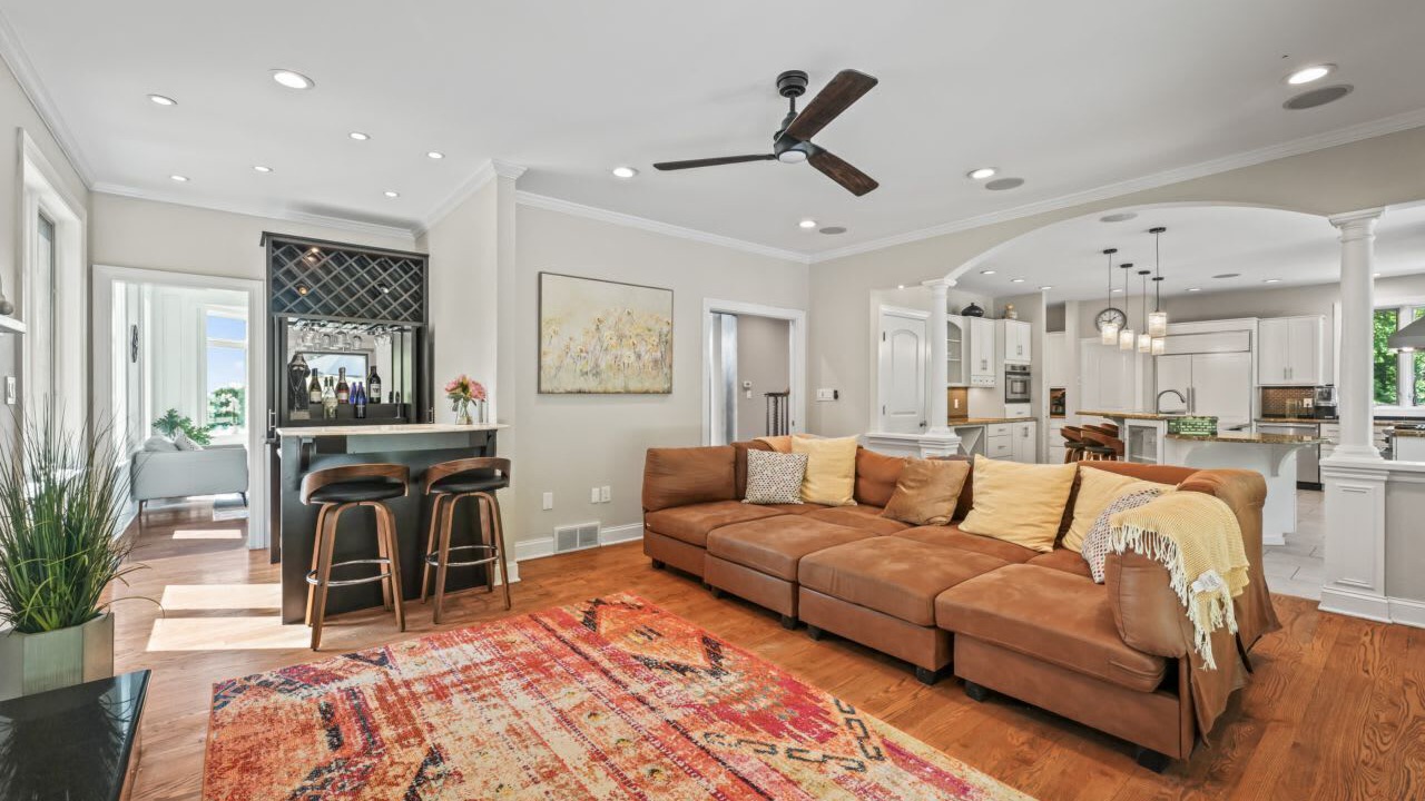 Photo of Livingroom in Town of Schodack