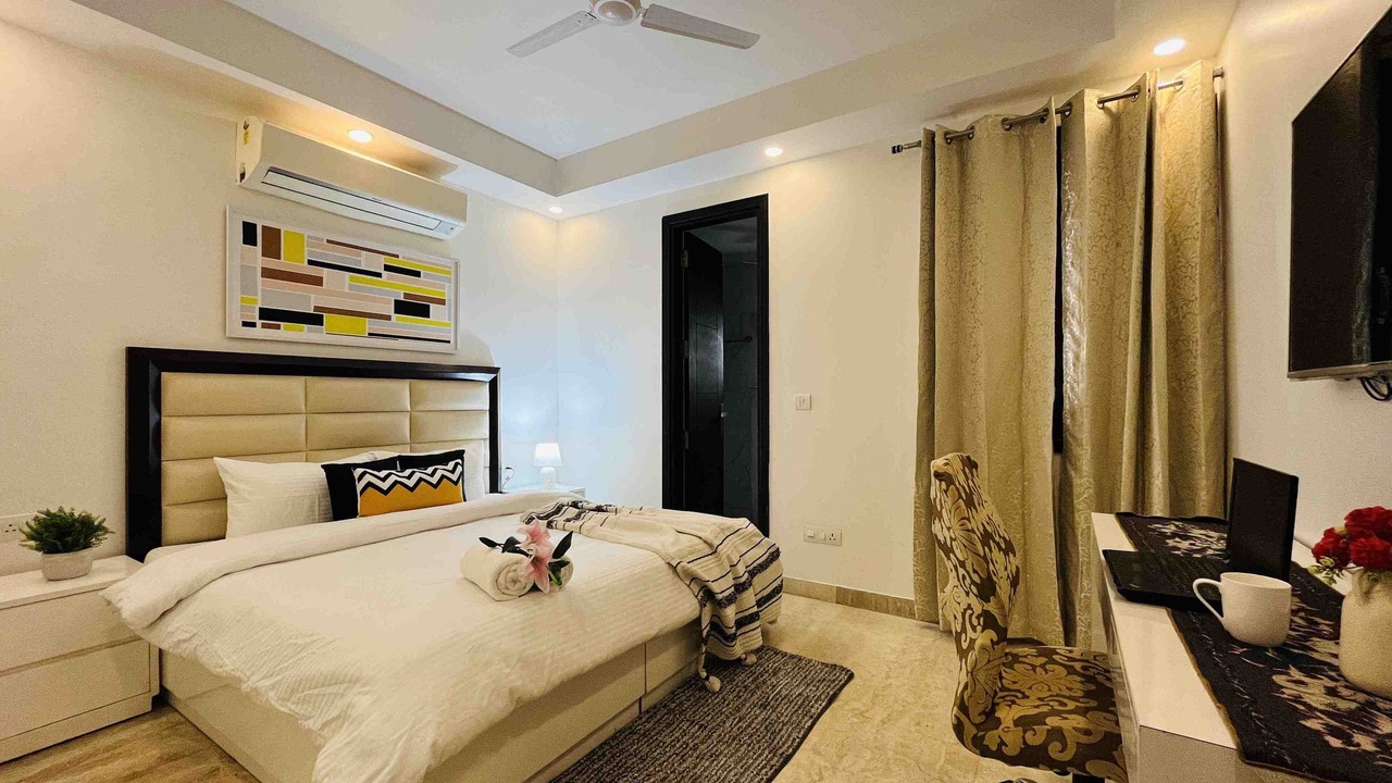 Photo of Bedroom in Greater Kailash I