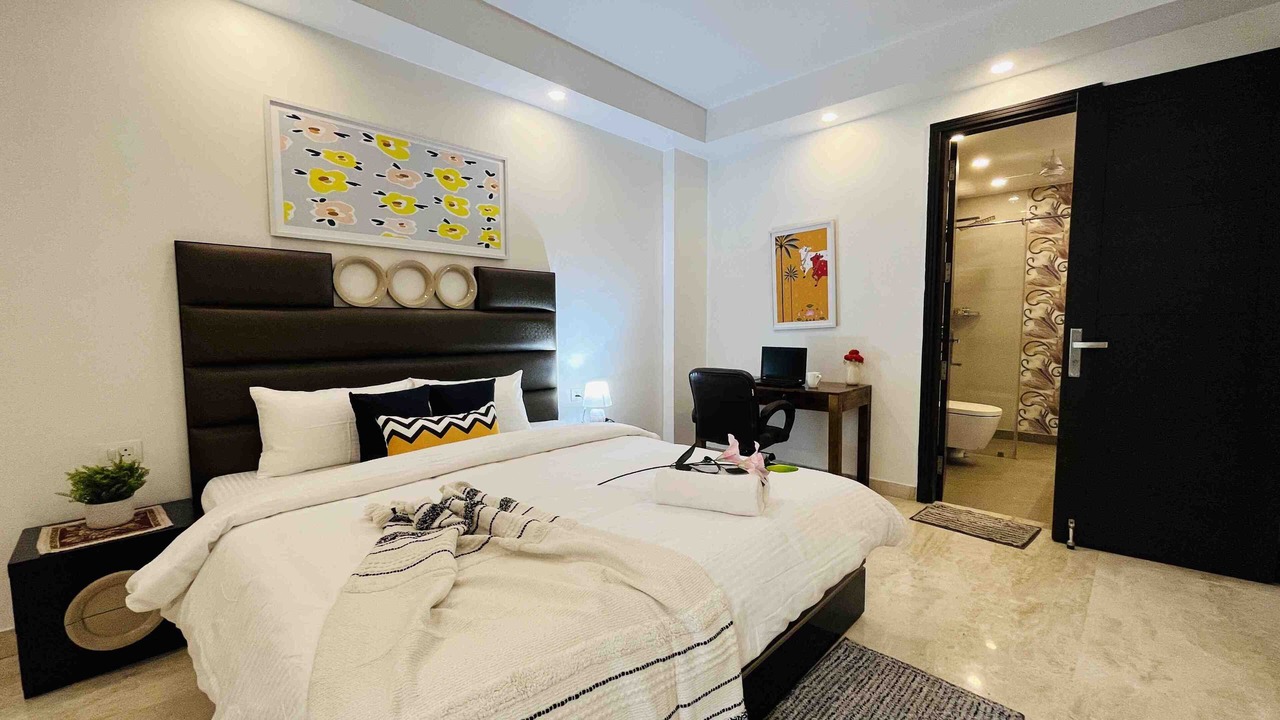Photo of Bedroom in Greater Kailash I