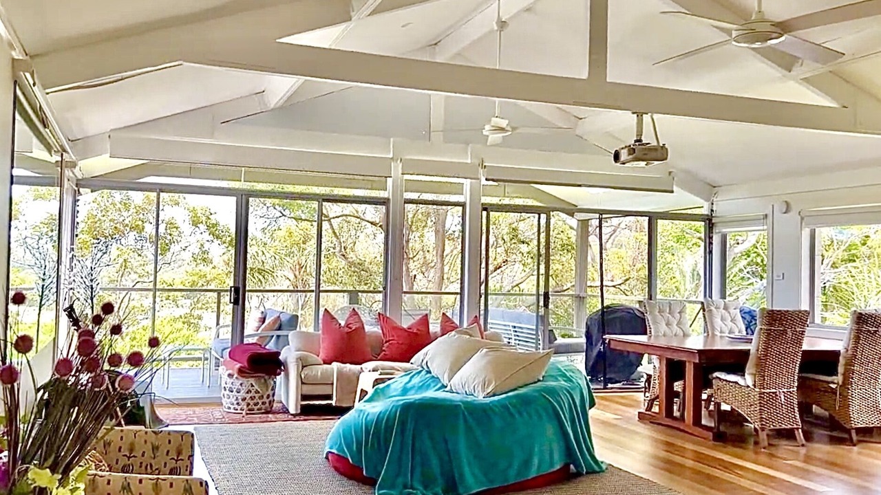 Photo of Livingroom in Avalon Beach