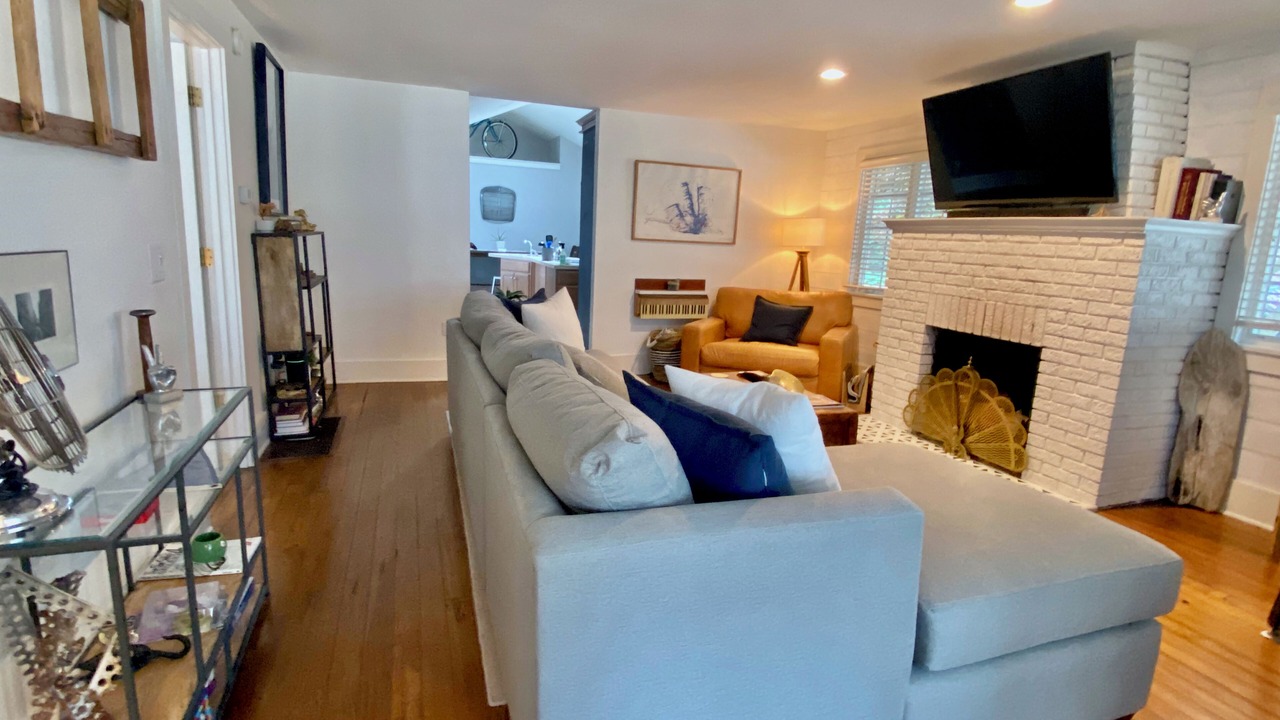 Photo of Livingroom in Spring Lake