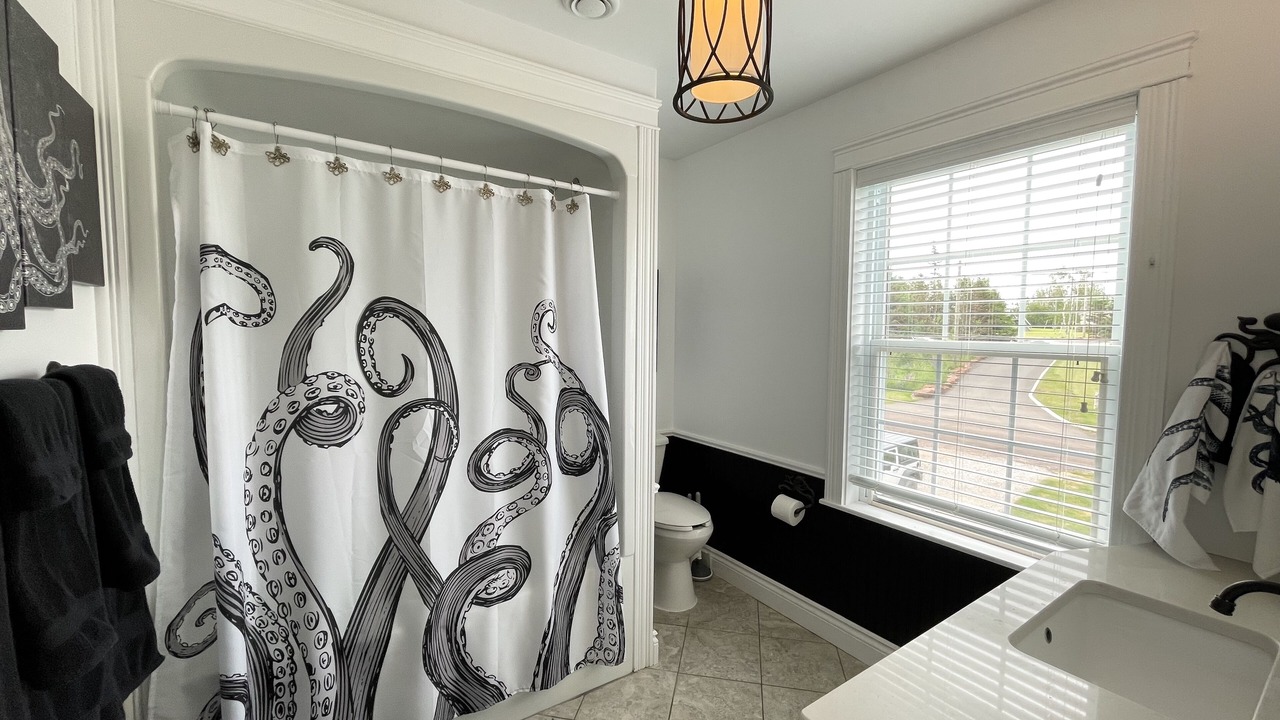 Photo of Bathroom in Anglo Rustico