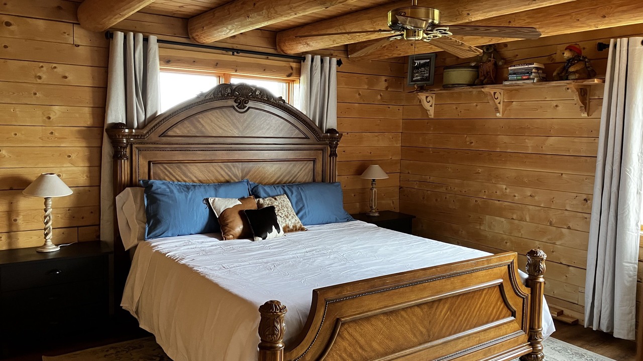 Photo of Bedroom in Clark