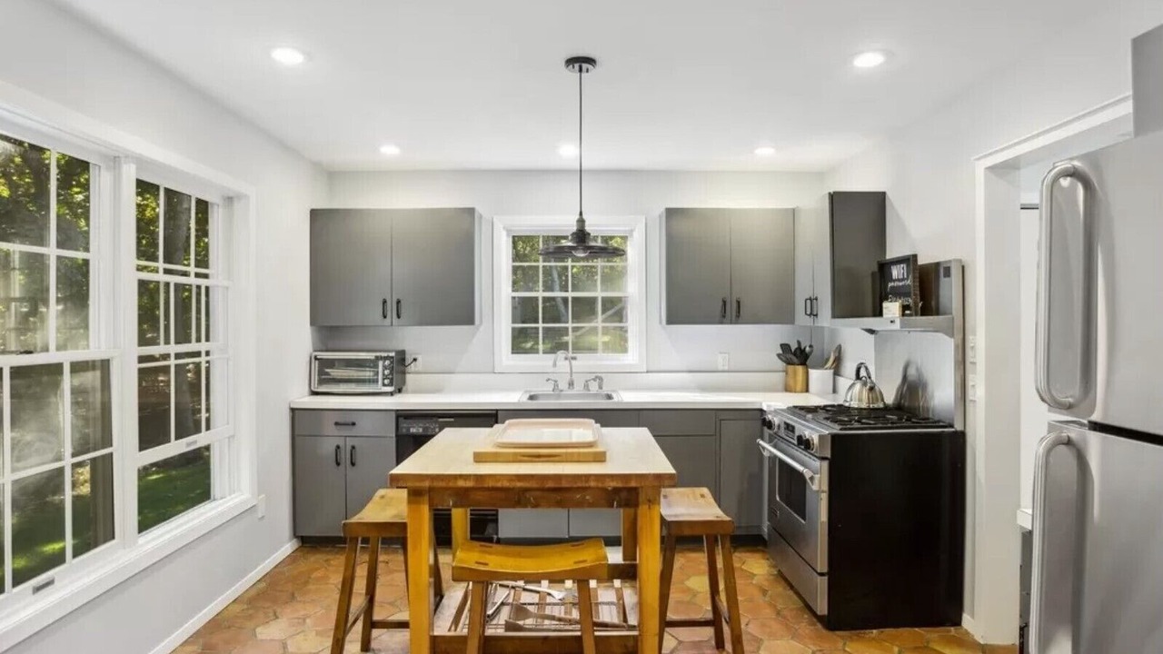 Photo of Kitchen in Amagansett North