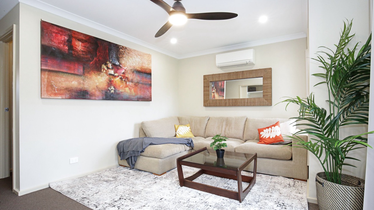 Photo of Livingroom in Gungahlin