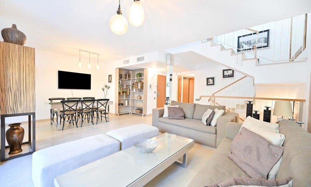 Photo of Livingroom in Neve Tzedek