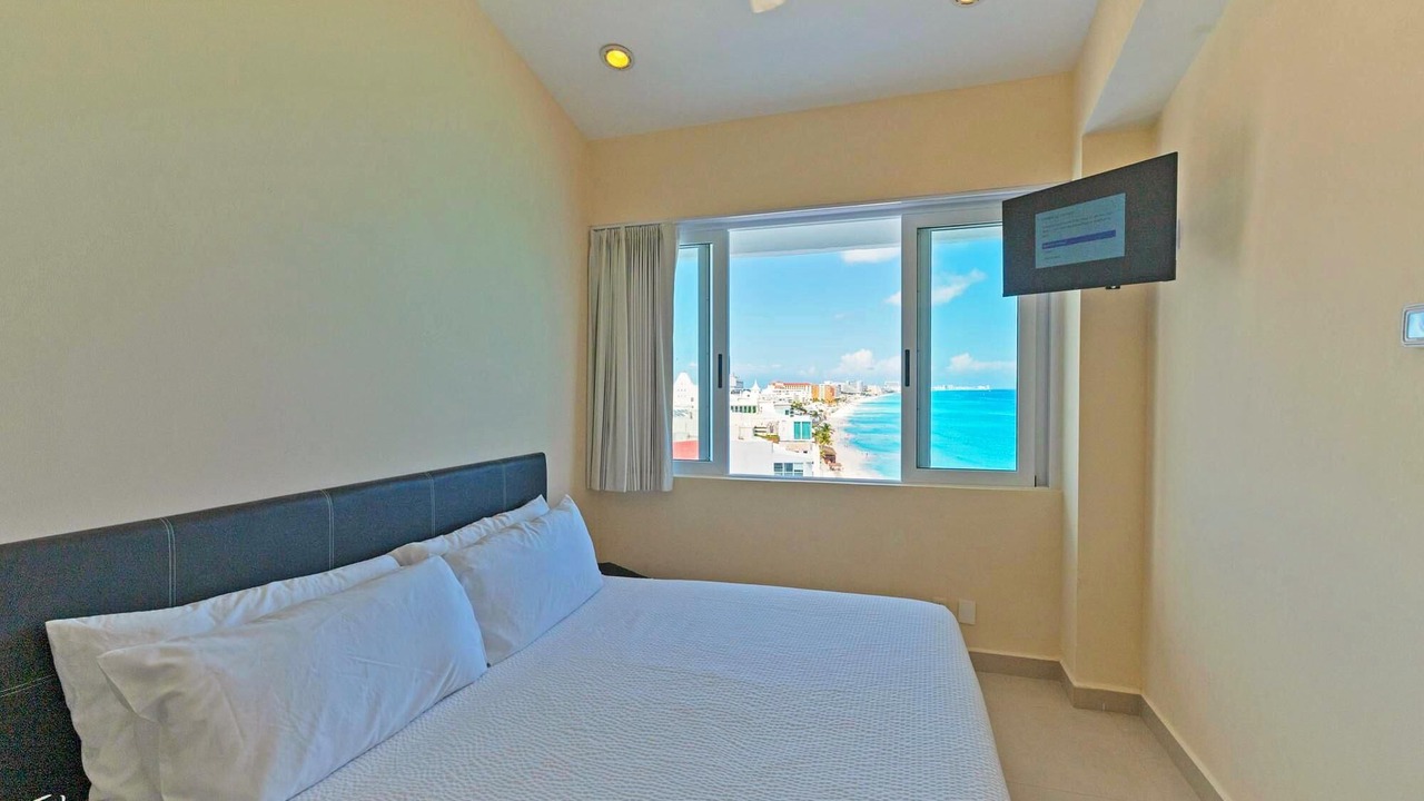 Photo of Bedroom in Zona Hotelera
